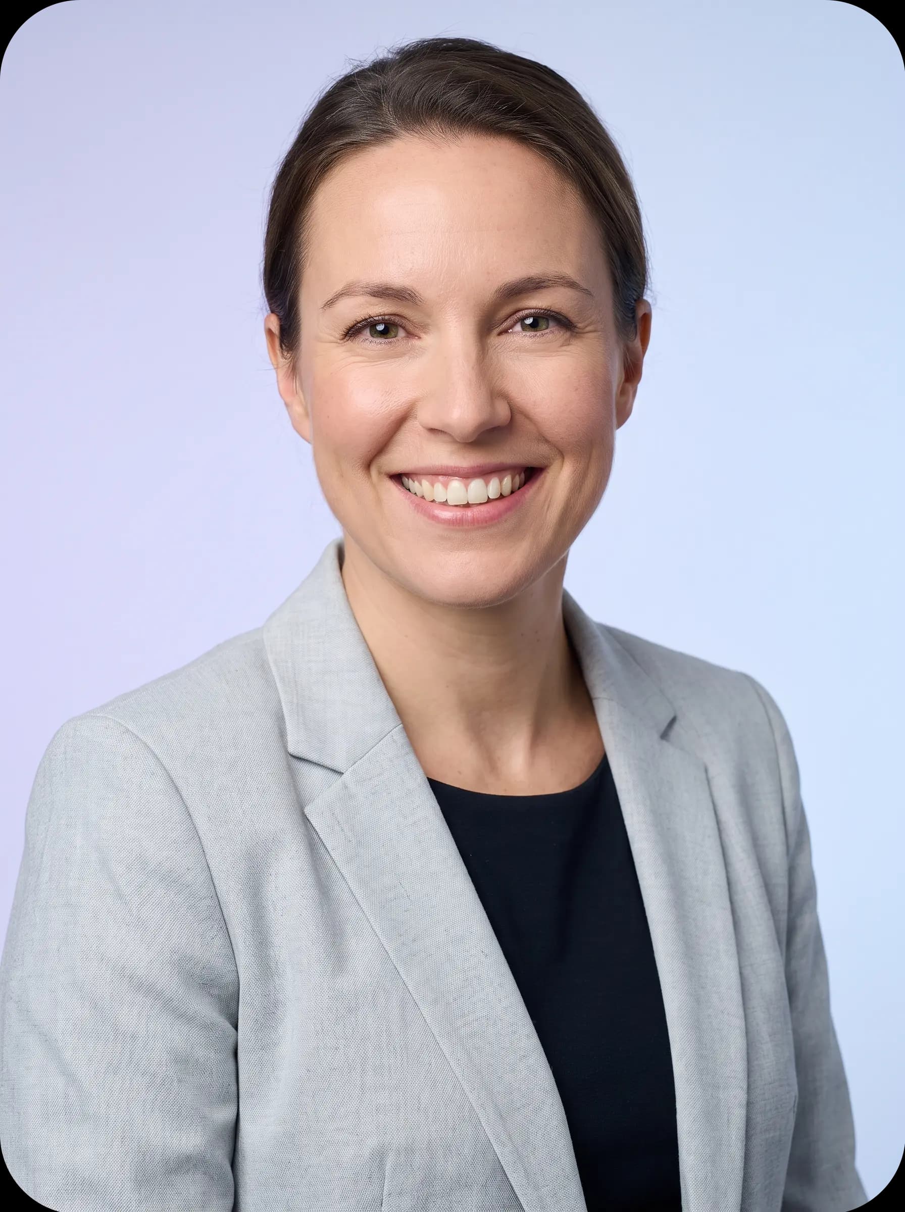 Beyond the résumé: how headshot quality shapes hiring decisions